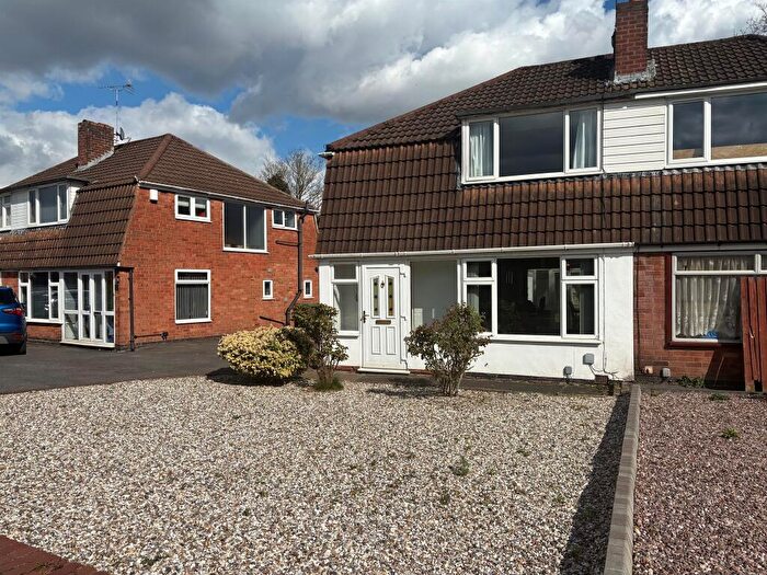 3 Bedroom Semi Detached House For Sale In Bronte Farm Road, Shirley, Solihull, B90