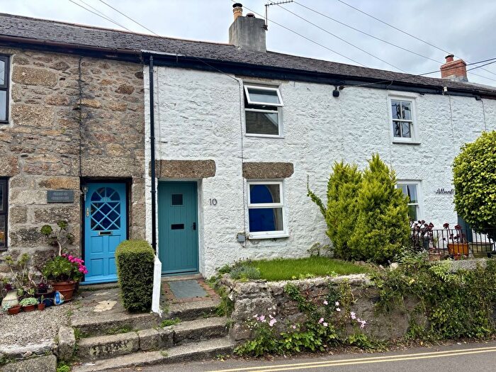 2 Bedroom End Terrace House For Sale In Lower Chywoone Hill, Newlyn, TR18