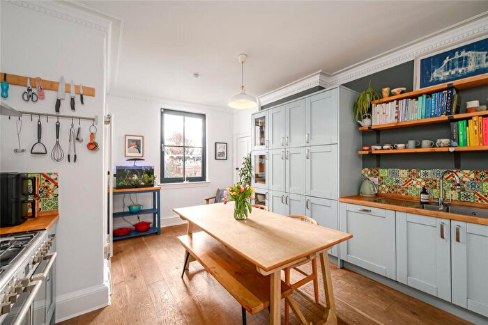 3 Bedroom Terraced House For Sale In Inchview Terrace, Edinburgh, Midlothian, EH7