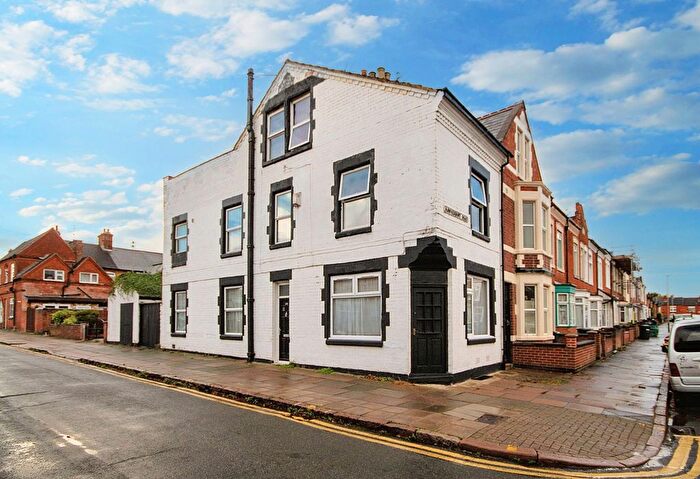 5 Bedroom End Terrace House For Sale In Milligan Road, Leicester, LE2
