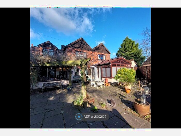 3 Bedroom Semi-Detached House To Rent In Church Crookham, Fleet, GU52