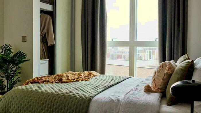 3 Bedroom Apartment To Rent In Aerial Square, London, NW9