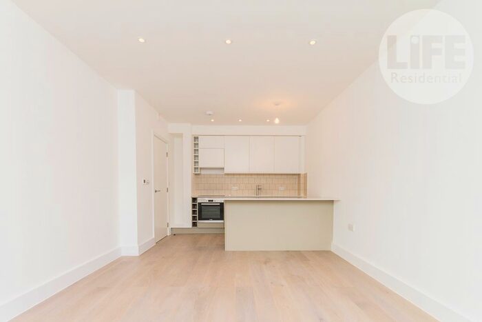 1 Bedroom Flat To Rent In Osborn House, Osborn Terrace, London, SE3