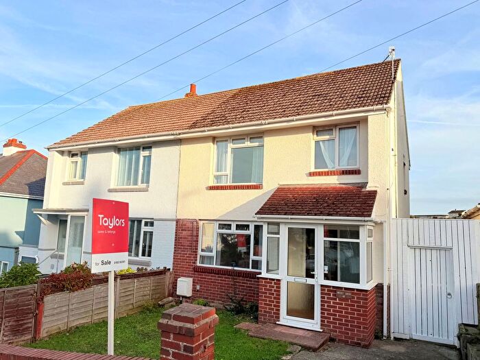 3 Bedroom Semi-Detached House For Sale In Broadlands Road, Paignton, TQ4