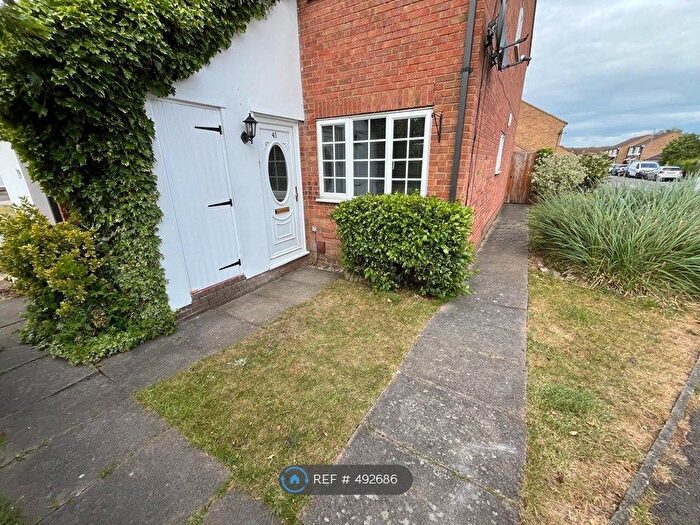 1 Bedroom Maisonette To Rent In Claverley Green, Luton, LU2