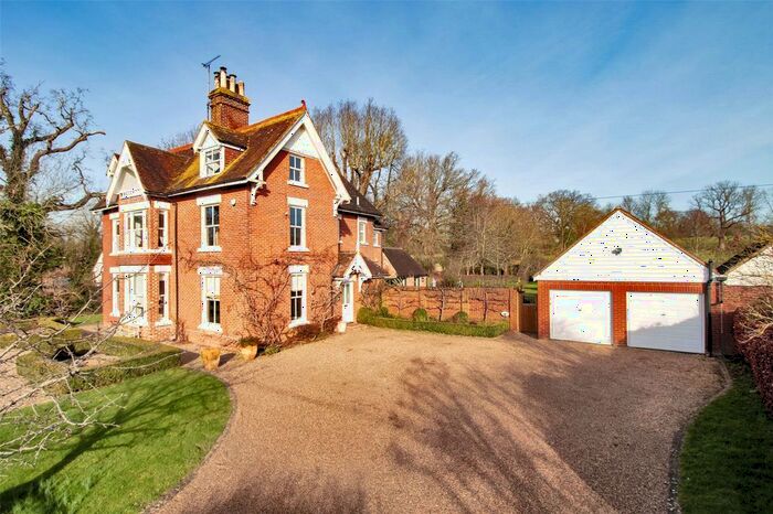 5 Bedroom Detached House For Sale In Frittenden Road, Staplehurst, Tonbridge, Kent, TN12