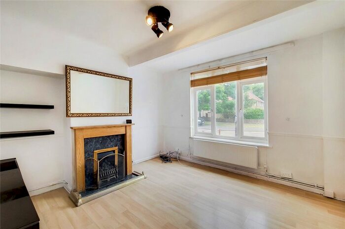 3 Bedroom Terraced House To Rent In Canterbury Road, Morden, Surrey, SM4