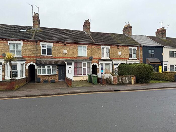 1 Bedroom Apartment To Rent In Oundle Road, Peterborough, PE2