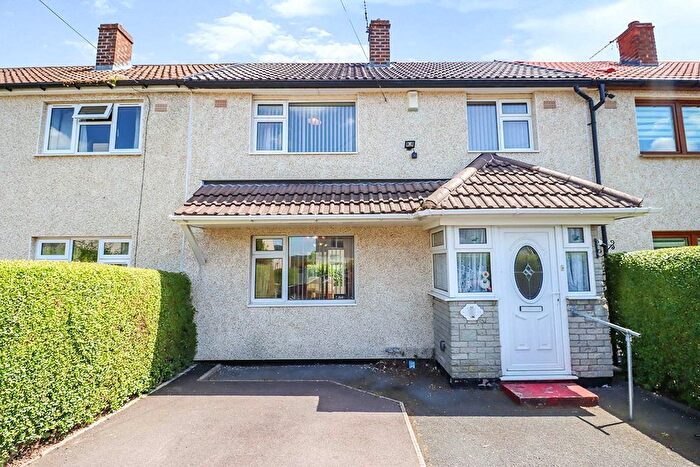 3 Bedroom Terraced House For Sale In Webb Crescent, Dawley, Telford, Shropshire, TF4