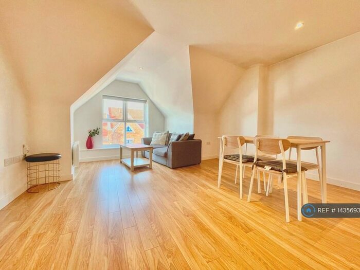 1 Bedroom Flat To Rent In Eltham High Street, London, SE9