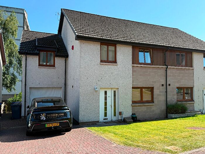 3 Bedroom Semi Detached House To Rent In Constitution Crescent, Law, Dundee, DD3