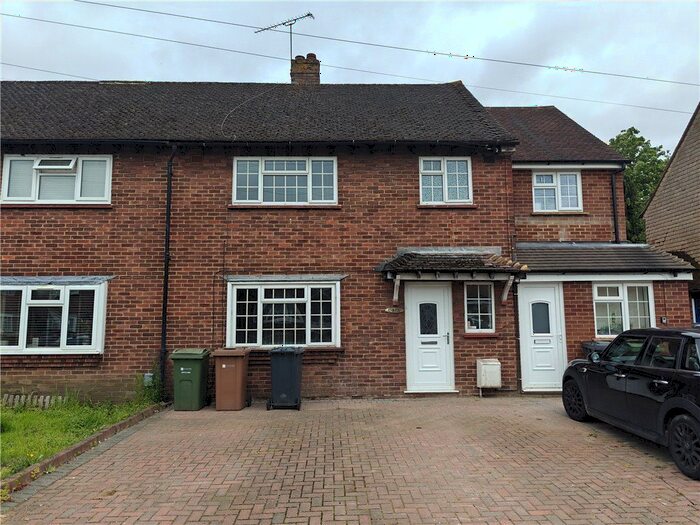 2 Bedroom Terraced House To Rent In Fir Tree Road, Guildford, Surrey, GU1