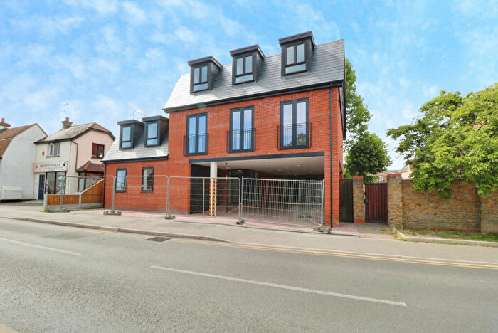 1 Bedroom Apartment To Rent In Spa Road, Hockley, SS5