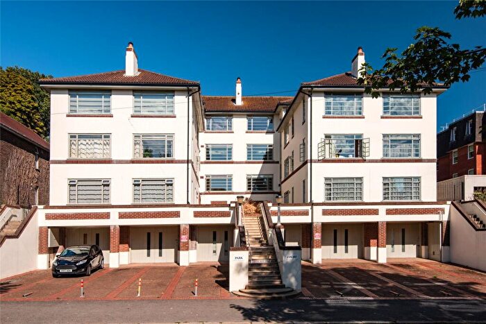 2 Bedroom Flat To Rent In Park Court, Preston Park Avenue, Brighton, BN1