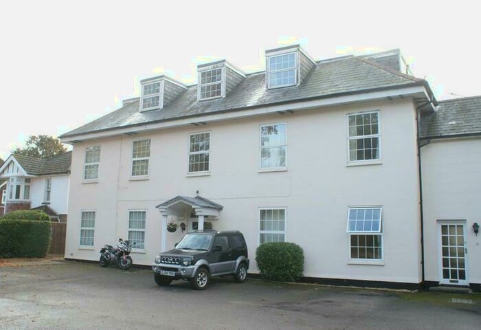 1 Bedroom Apartment To Rent In Havant Road, Emsworth, PO10