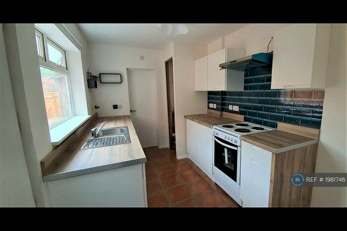 1 Bedroom Flat To Rent In Balderton Gate, Newark, NG24