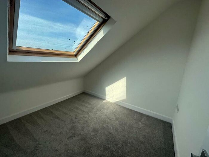 2 Bedroom Apartment To Rent In Poole Road, Westbourne, BH4