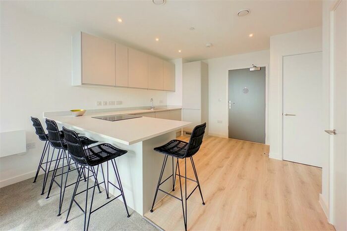 1 Bedroom Apartment To Rent In No. Old Trafford, Trafford Park, M17