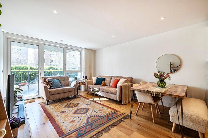 2 Bedroom Apartment For Sale In Gullivers Walk, Marine Wharf East, SE8