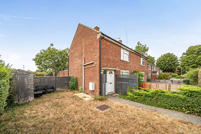 1 Bedroom Maisonette For Sale In Pembroke Way, Bicester, Oxfordshire, OX26