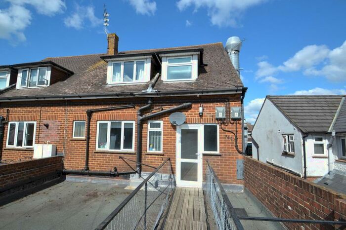 1 Bedroom Flat To Rent In Ferndown, BH22