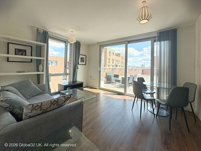 2 Bedroom Flat For Sale In Devons Road, London, E3