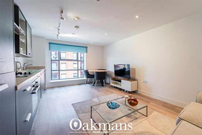 1 Bedroom Apartment For Sale In Bradford Street, Birmingham, West Midlands, B12 - Photo 3