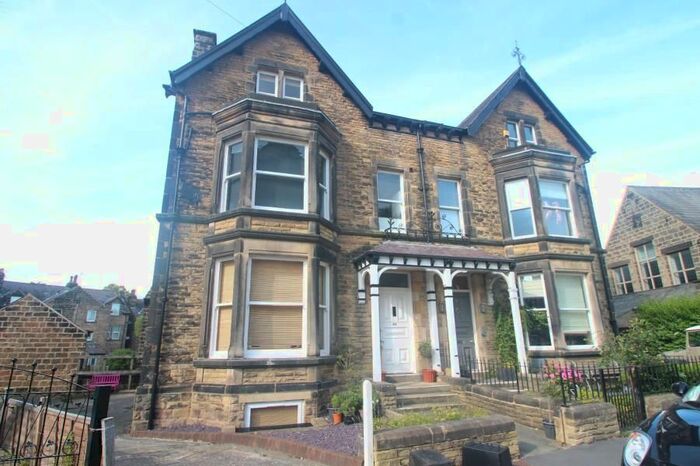 2 Bedroom Flat To Rent In Harlow Terrace, Harrogate, HG2