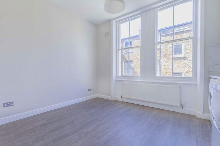 Studio To Rent In Castletown Road, London, W14