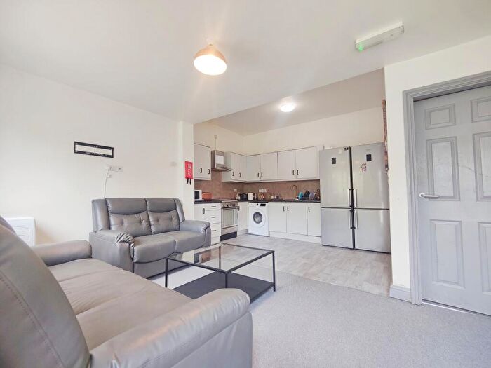 1 Bedroom Terraced House To Rent In Johnson Road, Erdington, B23