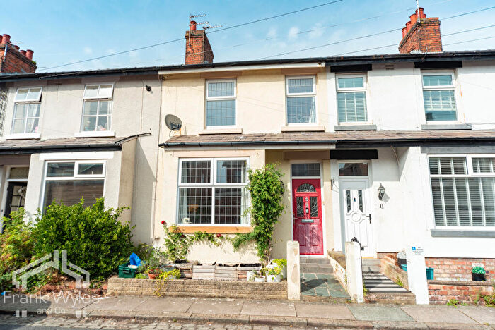 2 Bedroom End Of Terrace House To Rent In Seymour Road, Lytham St. Annes, Lancashire, FY8