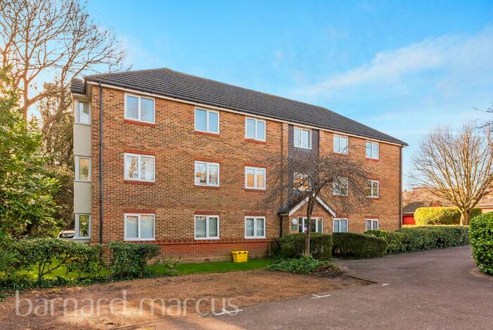 1 Bedroom Apartment To Rent In Sevenoaks Close, Sutton, SM2