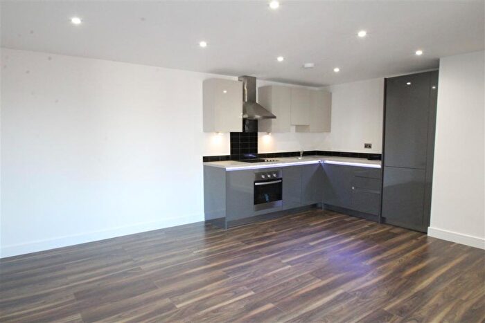 1 Bedroom Flat To Rent In George Street, Aylesbury, HP20