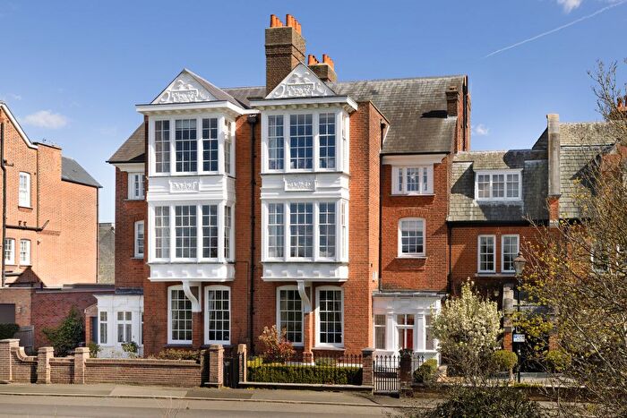 6 Bedroom Semi-Detached House For Sale In Camp View, Wimbledon, SW19