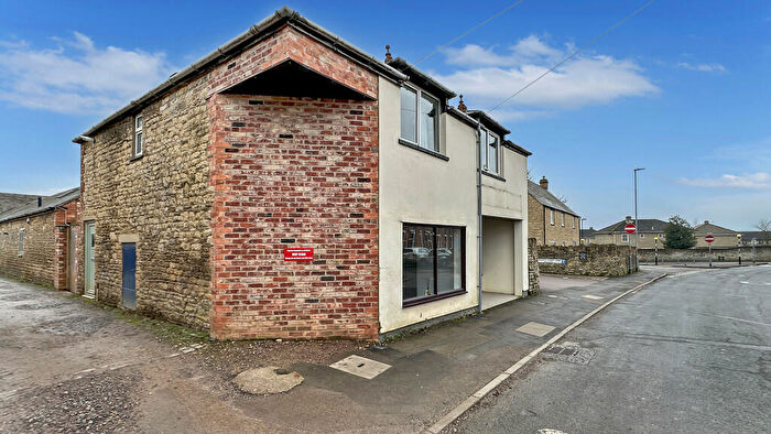 2 Bedroom Apartment To Rent In Manor Road, Brackley, NN13