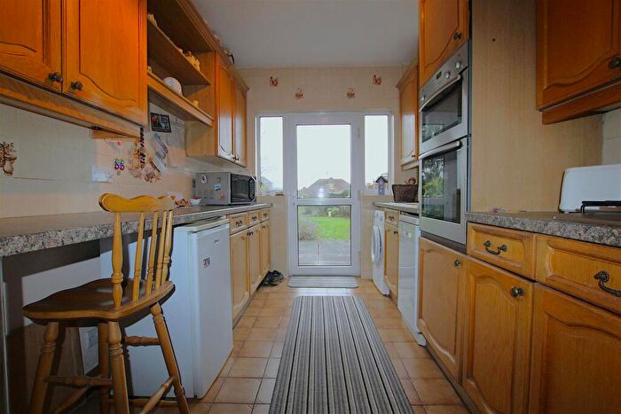 2 Bedroom Detached Bungalow For Sale In Colby Road Thurmaston, LE4
