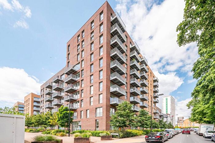 1 Bedroom Flat To Rent In Meranti Apartments, Deptford, London, SE8