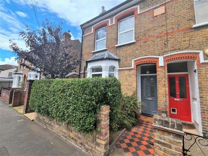 4 Bedroom Semi-Detached House To Rent In St. Georges Road, Feltham, TW13