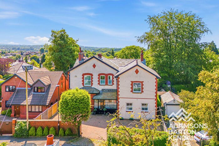 5 Bedroom Detached House For Sale In Fieldhead House Bamford, OL11
