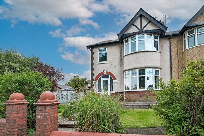 4 Bedroom Semi-Detached House For Sale In Stanhill Lane, Oswaldtwistle, Accrington, Lancashire, BB5
