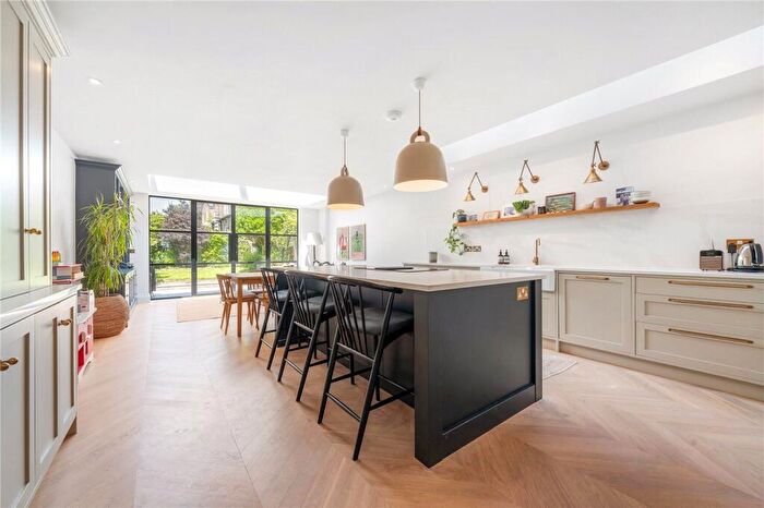 5 Bedroom Terraced House For Sale In Ondine Road, Peckham Rye, London, SE15