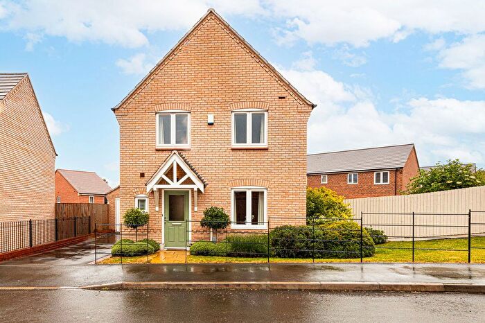 3 Bedroom Detached House For Sale In Hyman Road, Rothley, LE7