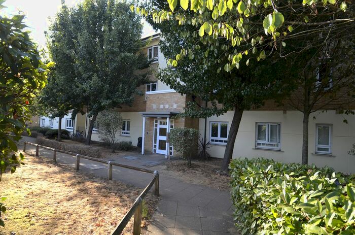 2 Bedroom Flat To Rent In Viridian Court, Ashford Road, Feltham, TW13