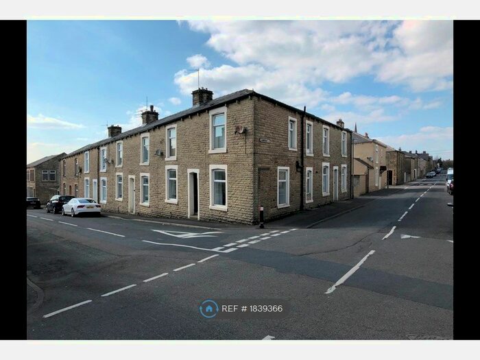 1 Bedroom Flat To Rent In Cambridge Street, Accrington, BB5