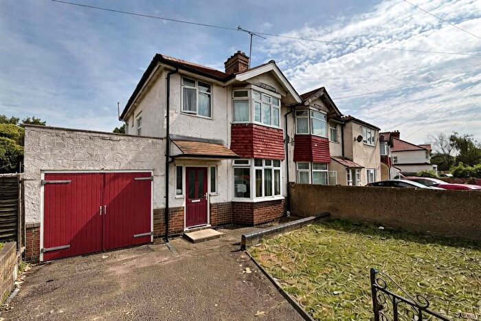 Studio To Rent In Colnbrook By Pass, Harmondsworth, West Drayton, UB7