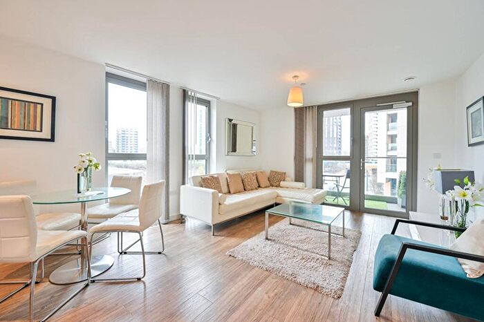 2 Bedroom Flat For Sale In Elmira Street, Lewisham, SE13