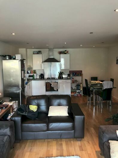 2 Bedroom Flat To Rent In The Reach, Liverpool, L3