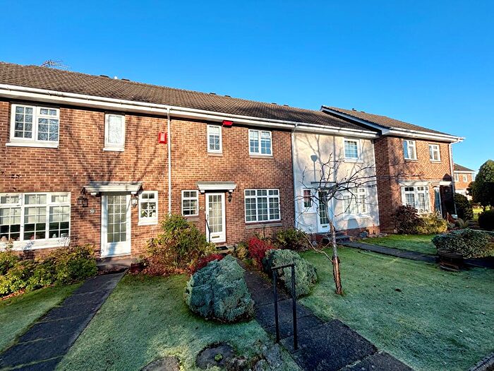 2 Bedroom House To Rent In Strathview Park, Netherlee, G44