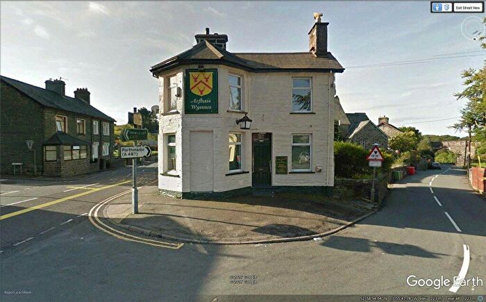 8 Bedroom Property For Sale In Manod Road, Blaenau Ffestiniog, Gwynedd, LL41