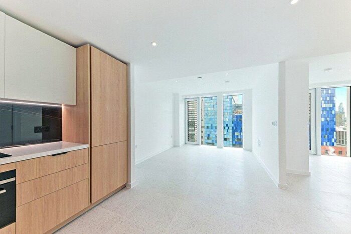 1 Bedroom Apartment To Rent In Bouchon Point, Cendal Crescent, London, E1